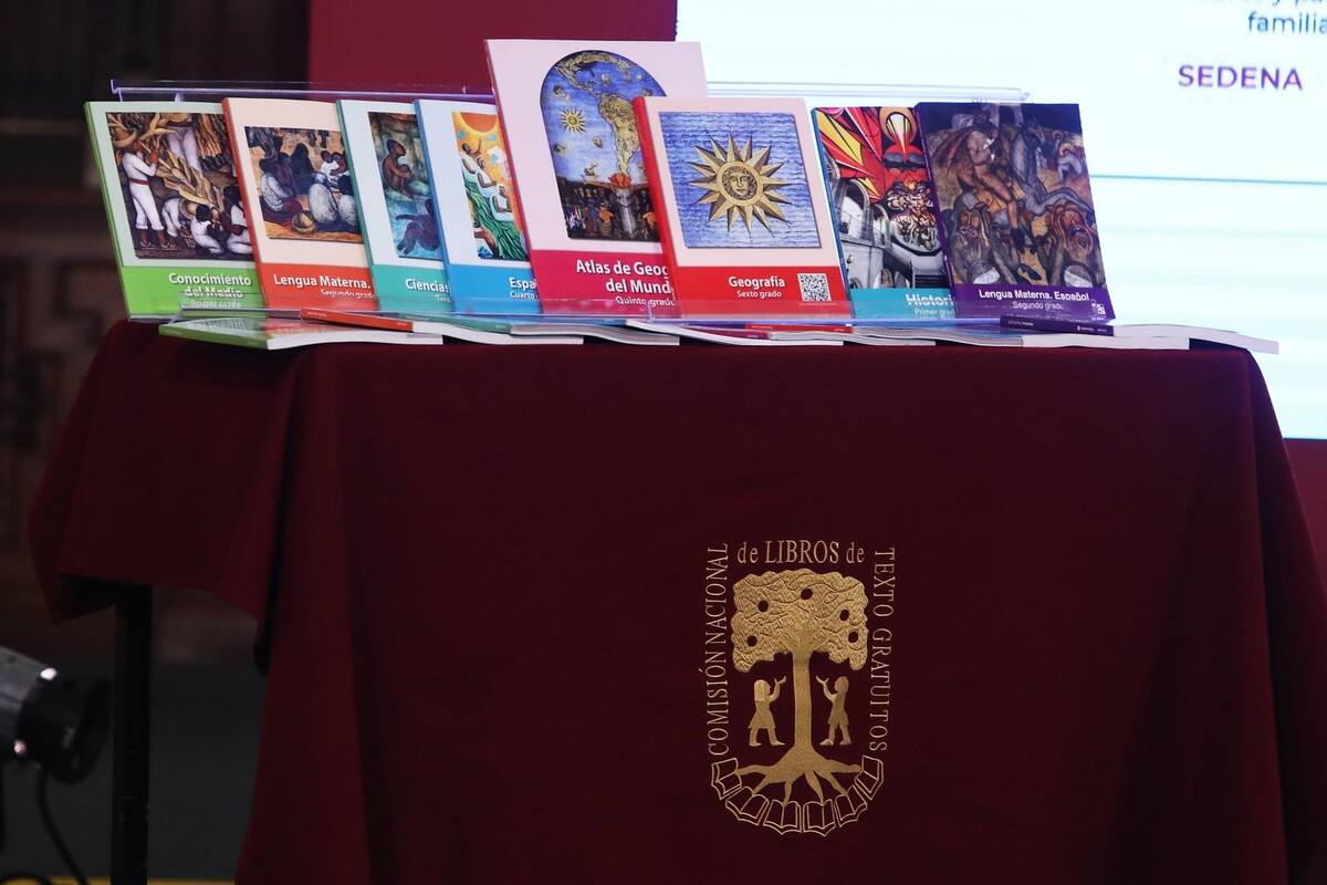 Iglesia católica pide a la SEP evitar manipulaciones con libros de texto