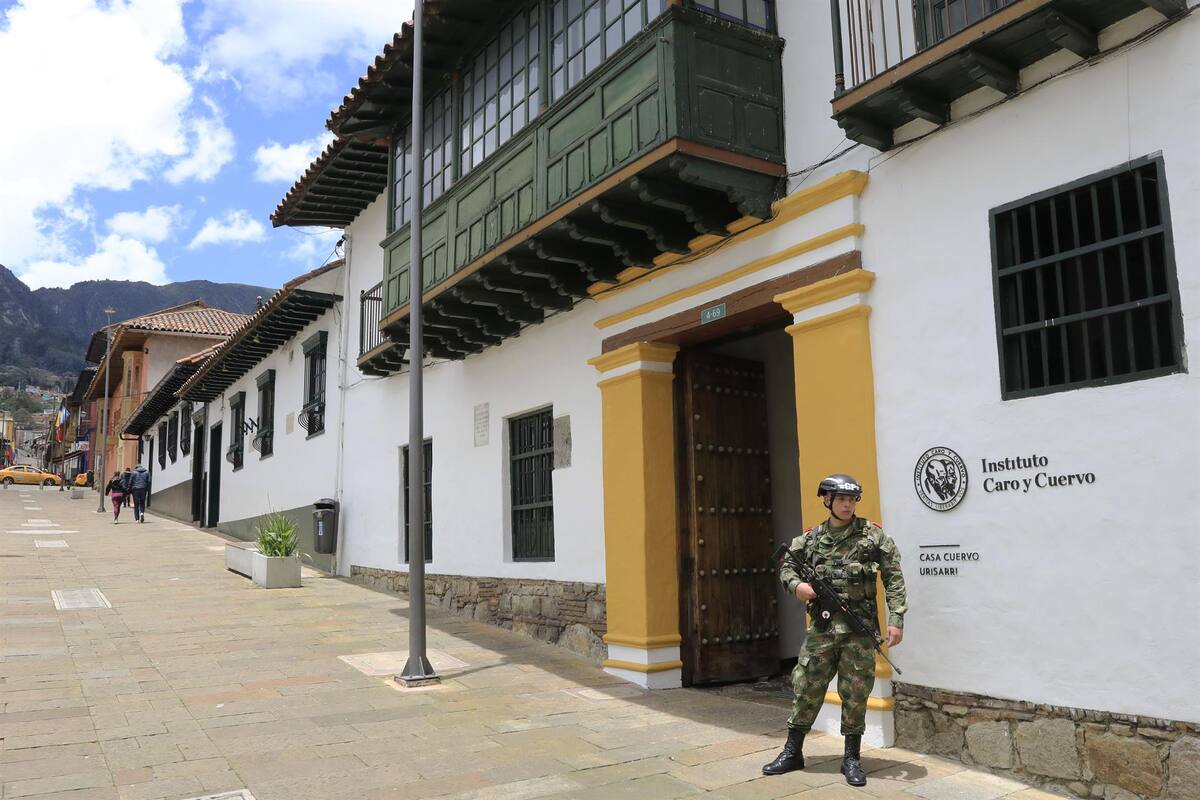 Instituto Cervantes homenajea al Instituto Caro y Cuervo de Colombia