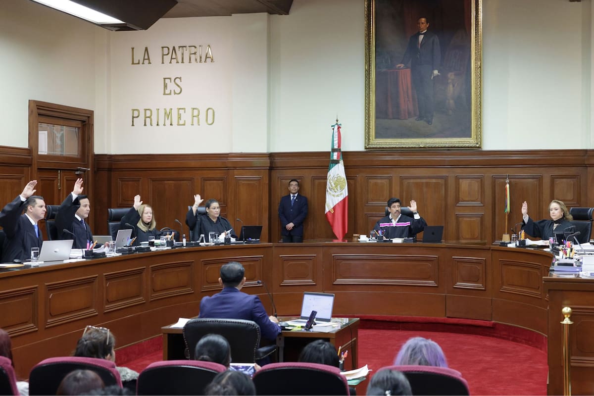 Histórico golpe al ISSSTE: La Suprema Corte prohíbe el uso obligatorio de la huella digital para elegir tu pensión y así es como cobrarás ahora este 2026