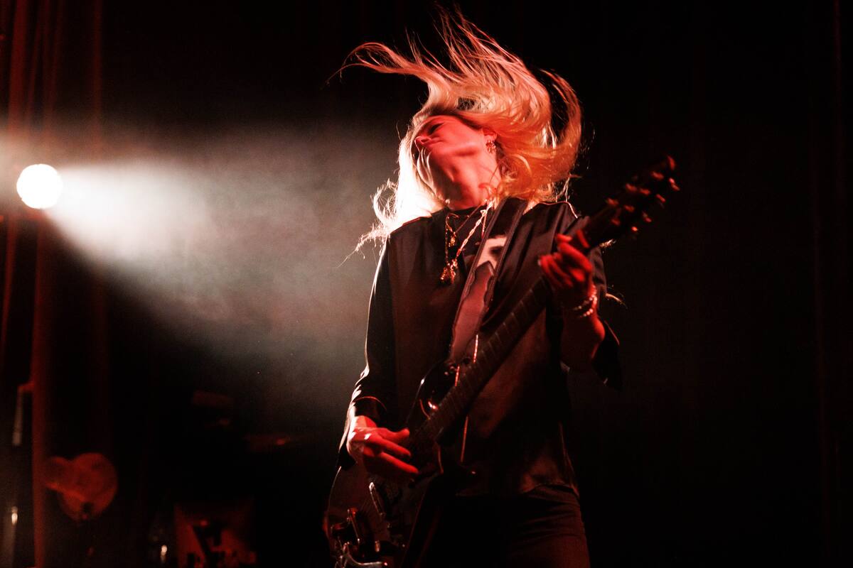 Mosshart's energy, combined with her sensuality, remains in full form.