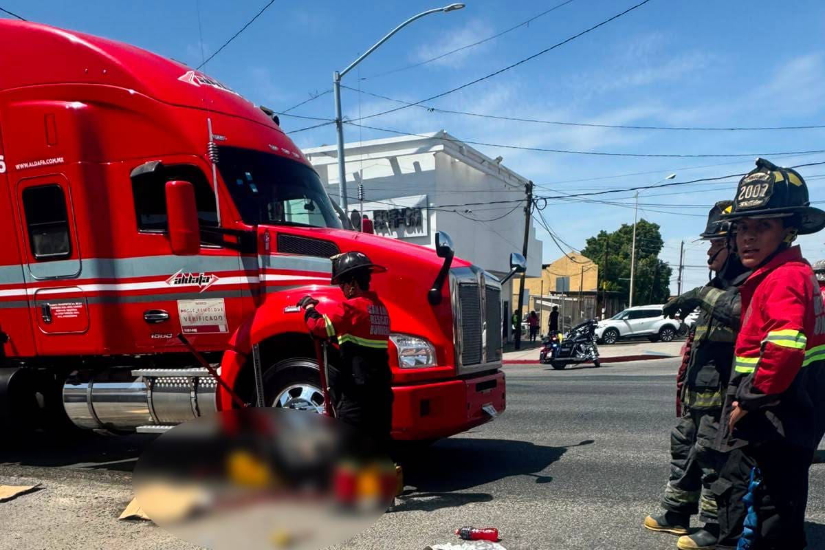 Adulto mayor es arrollado por tráiler y queda en estado crítico en San Luis Río Colorado