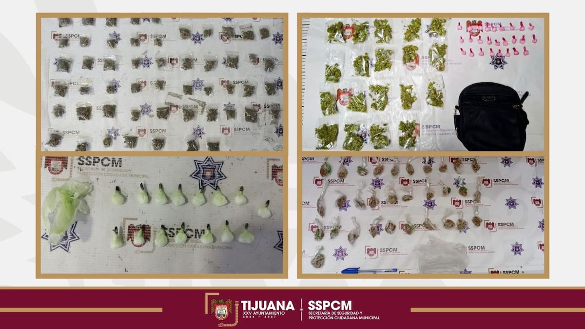 Cuatro personas fueron detenidas en distintas colonias de Tijuana durante operativos de la Policía Municipal, que además aseguró diversas dosis de marihuana y cristal presuntamente destinadas a la venta. Foto: Cortesía.