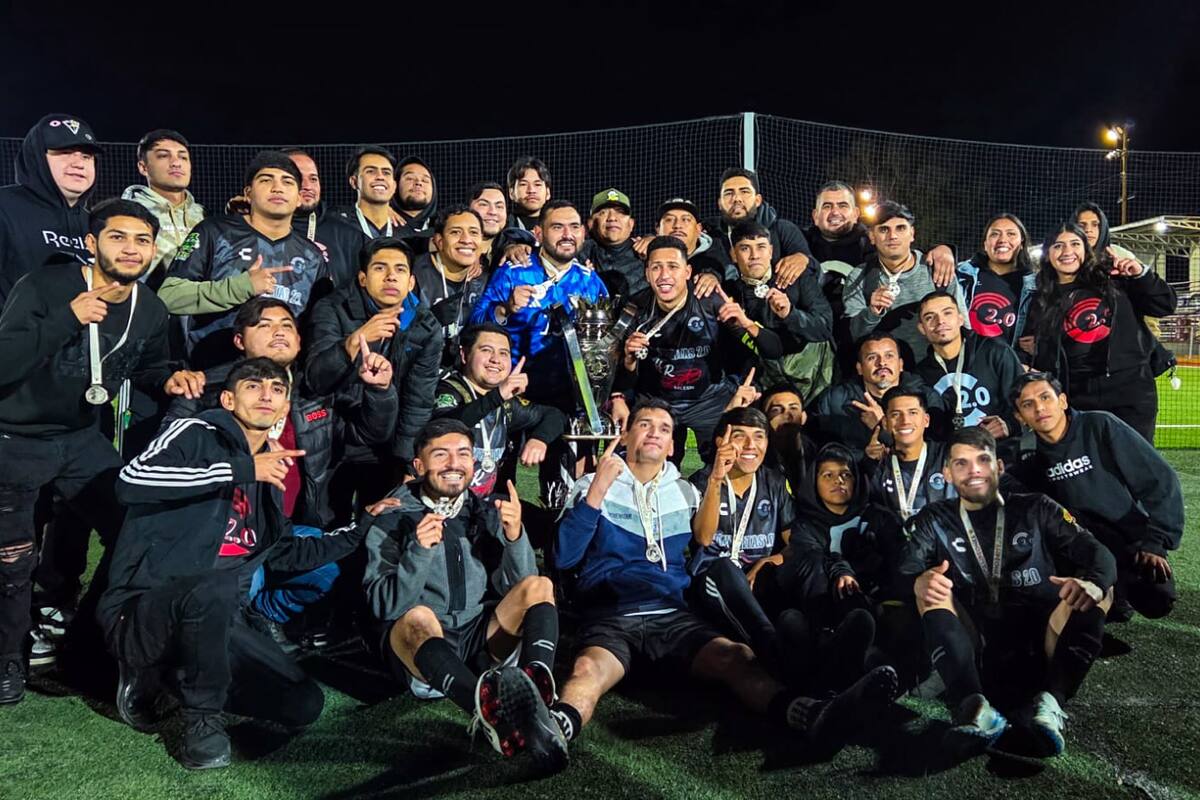 Compuertas se coronó en la Copa de Segunda Fuerza