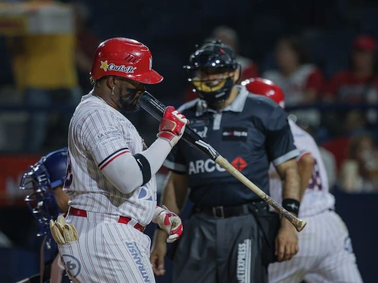 Águilas cierra serie en casa con derrota ante Jaguares