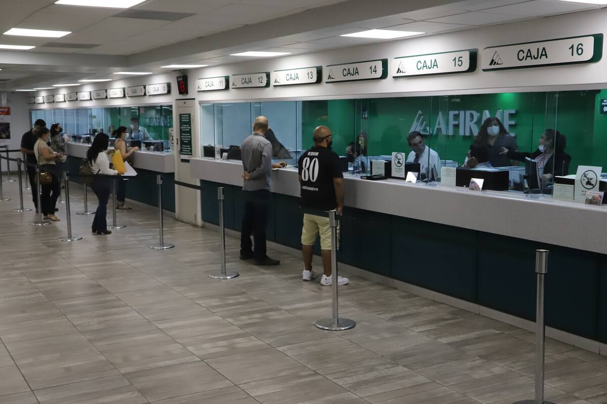 Transita sin canje de placas 42% de autos registrados