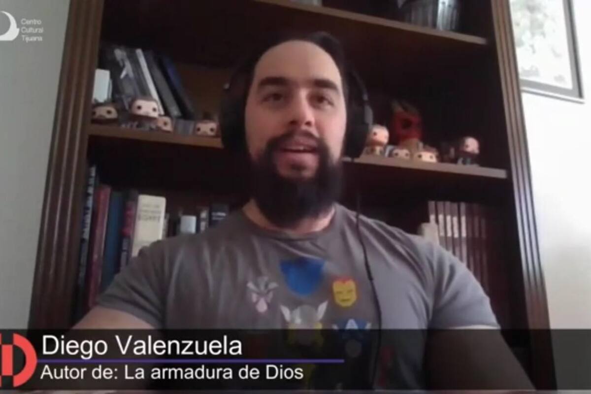 Diego Valenzuela presentó novela de ciencia ficción en el Cecut