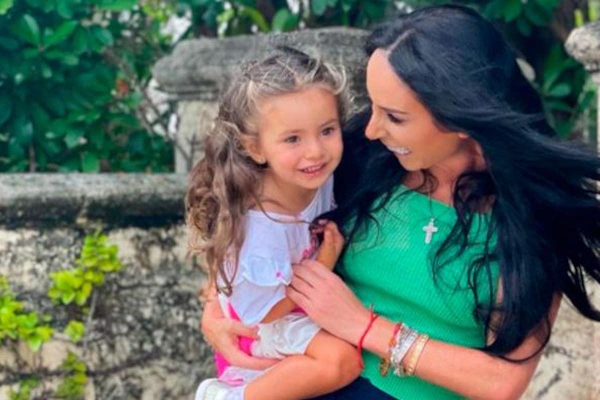 Inés Gómez Mont celebra los tres años de su hija María
