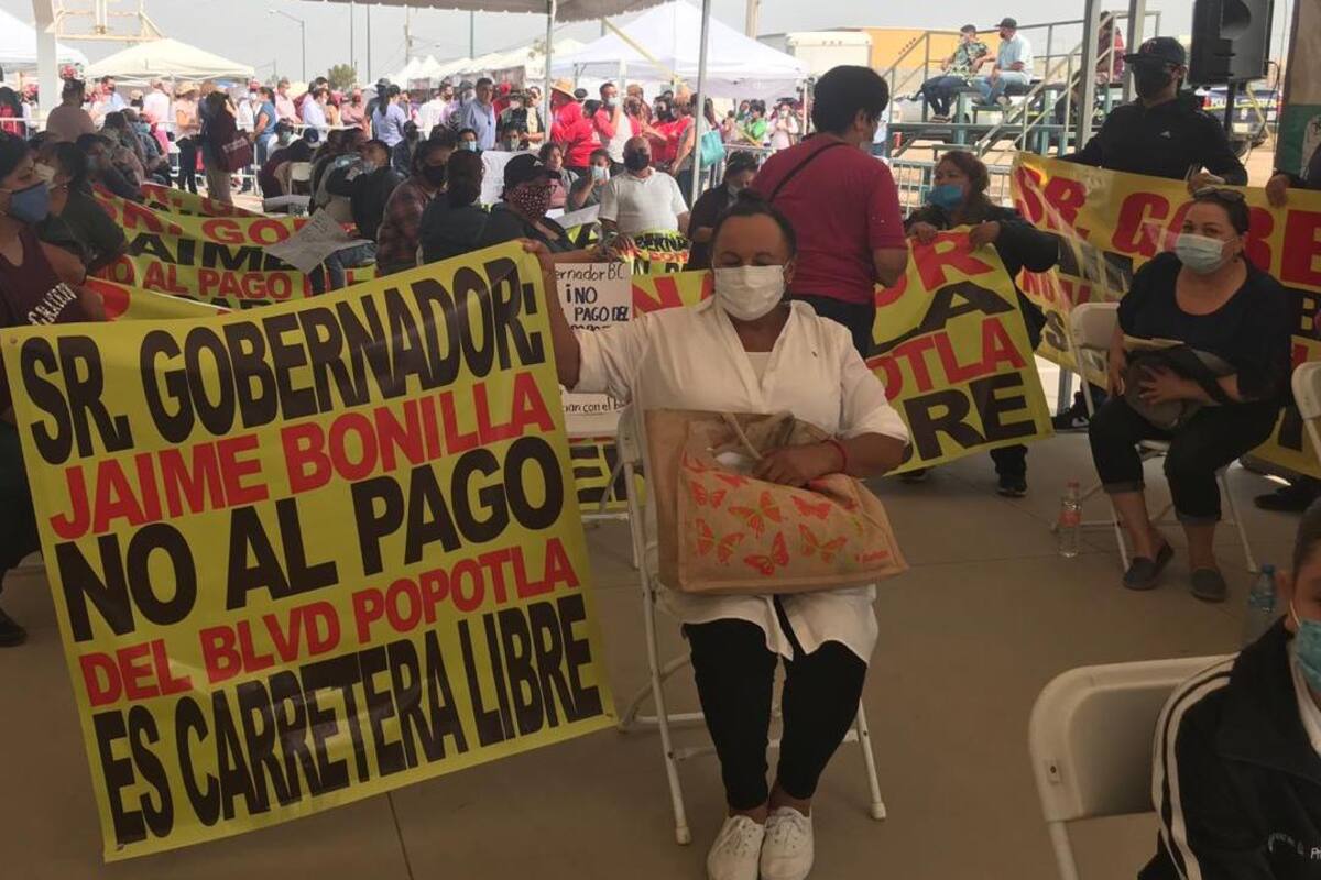 Protestan residentes de Rosarito por cobro en obras del bulevar Popotla