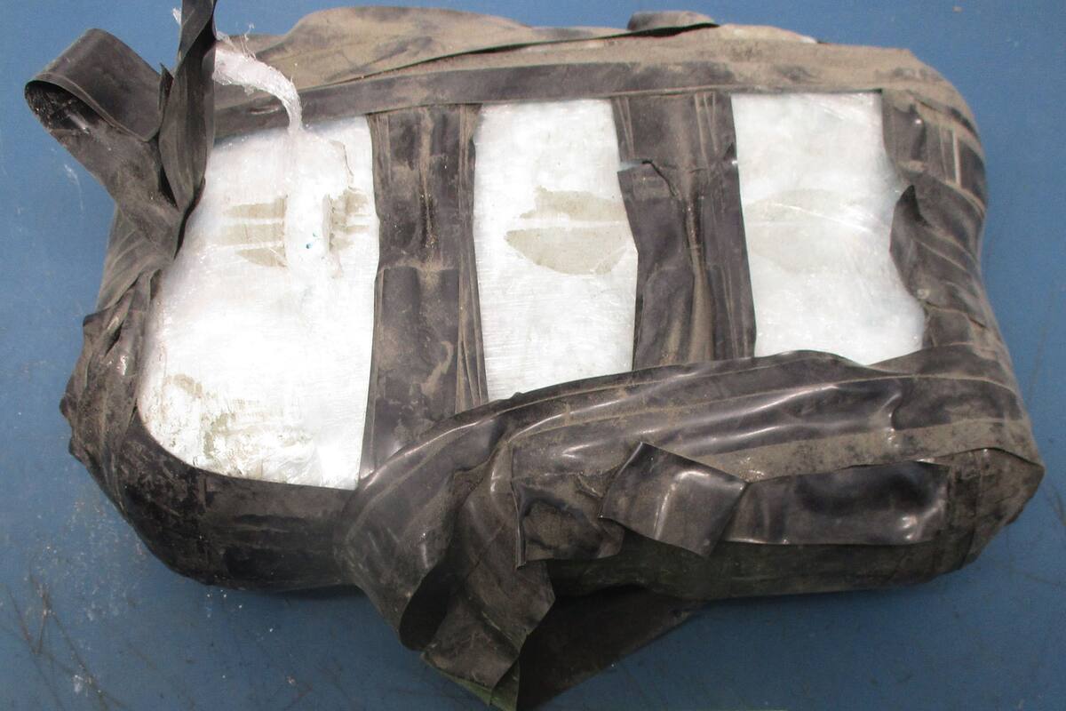 CBP decomisa droga oculta en chasis de vehículos en garita de SY