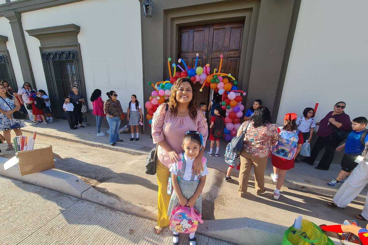 Regresan padres de familia al “corre corre” ante el inicio del ciclo escolar 2024-2025