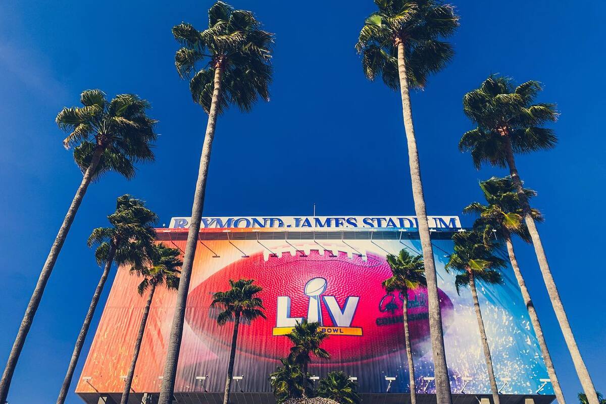 Florida enfrenta el máximo reto de la pandemia de Covid-19 por Super Bowl LV