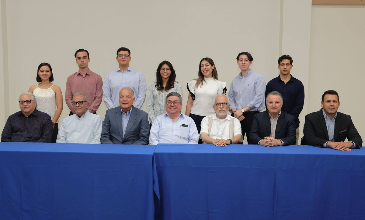 Nueve jóvenes sonorenses reciben beca de excelencia para maestrías en EU, Canadá y Europa | Foto: Gerardo Gonsález