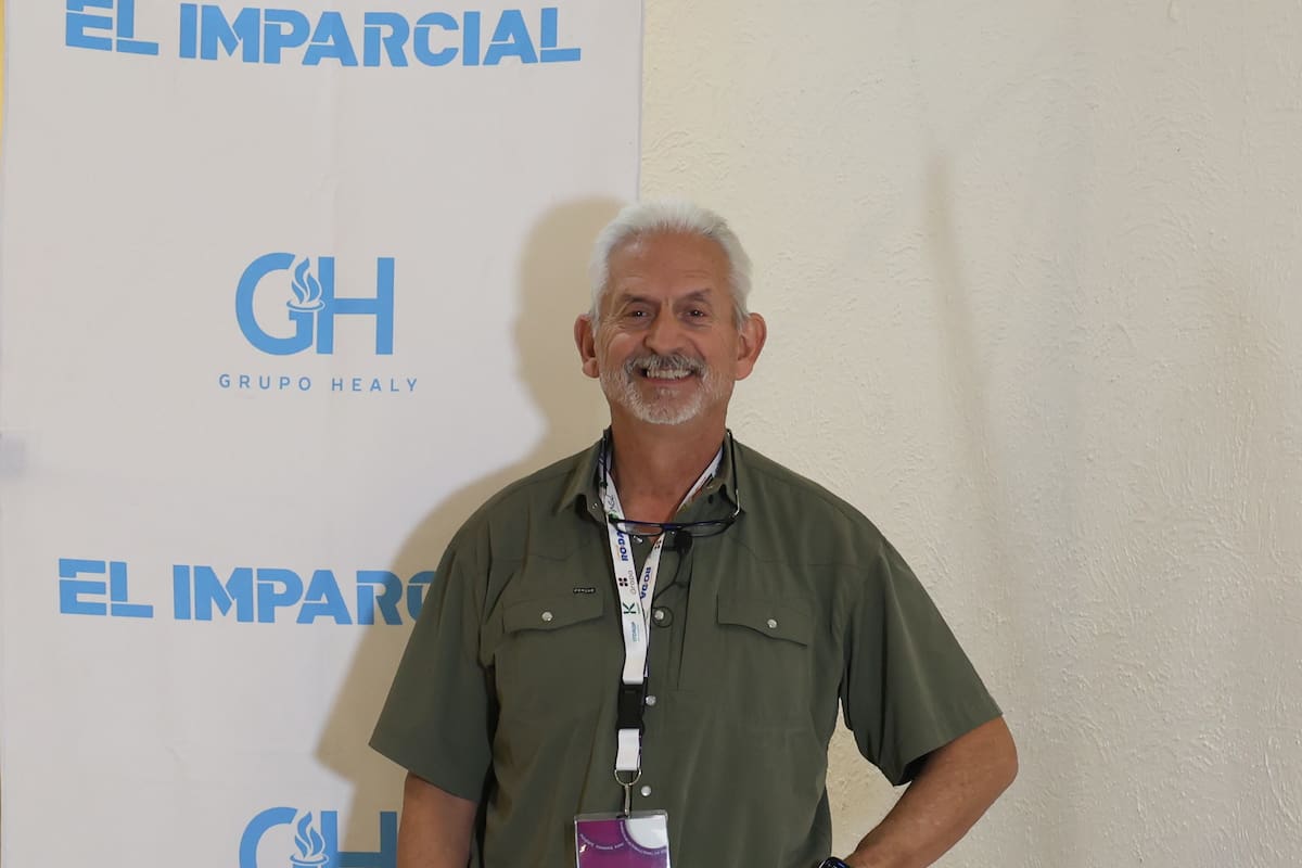 Destaca estrategias para enfrentar sequía: Ray Archuleta plantea que sanar la tierra puede traer más lluvias a Sonora