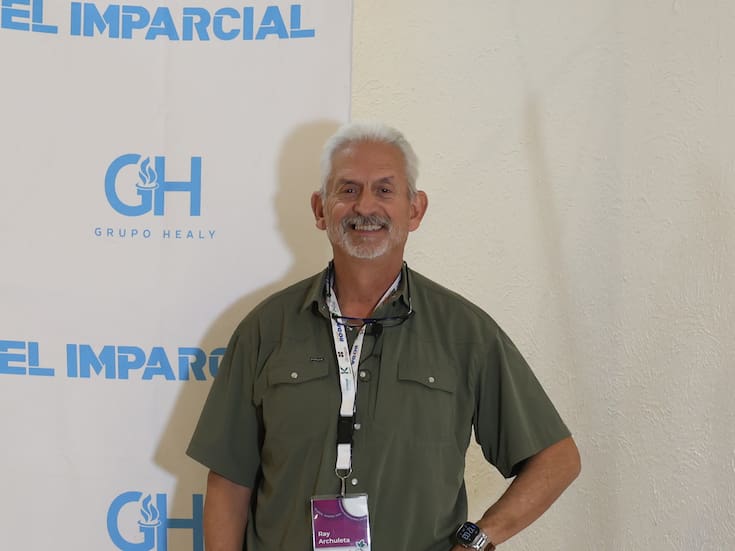 Destaca estrategias para enfrentar sequía: Ray Archuleta plantea que sanar la tierra puede traer más lluvias a Sonora