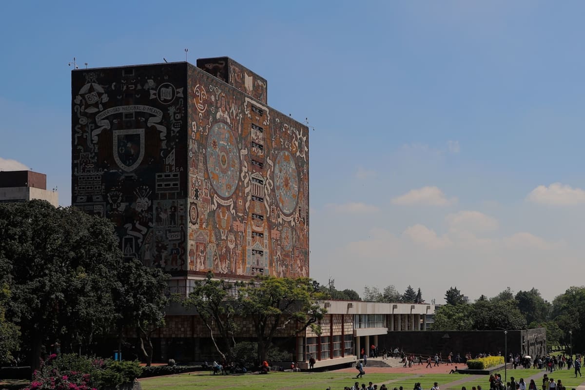 UNAM revisa más de 15 carreras con baja demanda y advierte que algunas podrían cerrarse si no logran actualizarse y responder a las necesidades de estudiantes y regiones sin afectar a quienes ya están inscritos