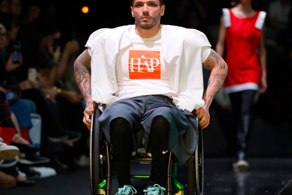 Presentan en México guardarropa para personas con discapacidad