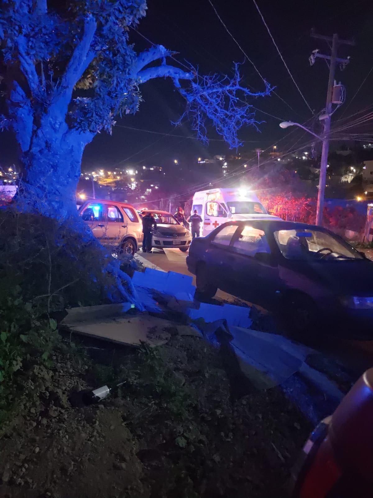 Un ataque armado en la colonia Ampliación Plan Libertador dejó dos muertos y dos lesionados esta noche en Rosarito. Foto: Carmen Gutierrez