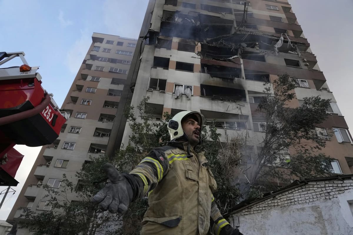 Israel ataca a Irán: un golpe sin precedentes. | Crédito: AP
