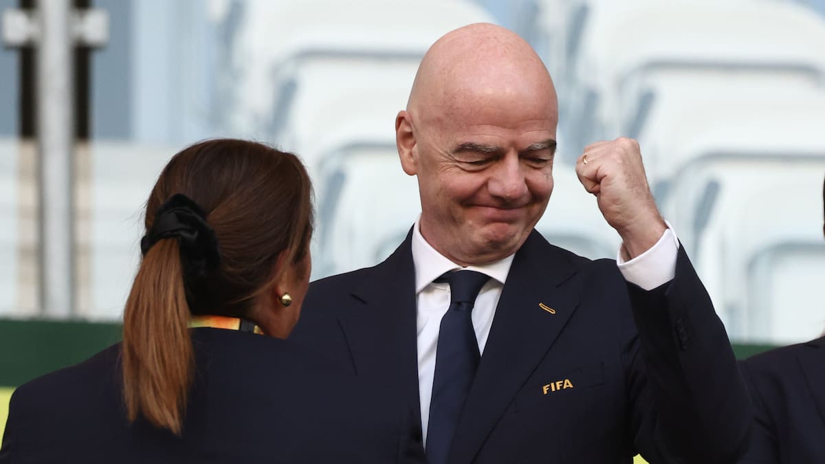 Gianni Infantino, bajo sospecha por millonario sueldo oculto ligado al Mundial 2026