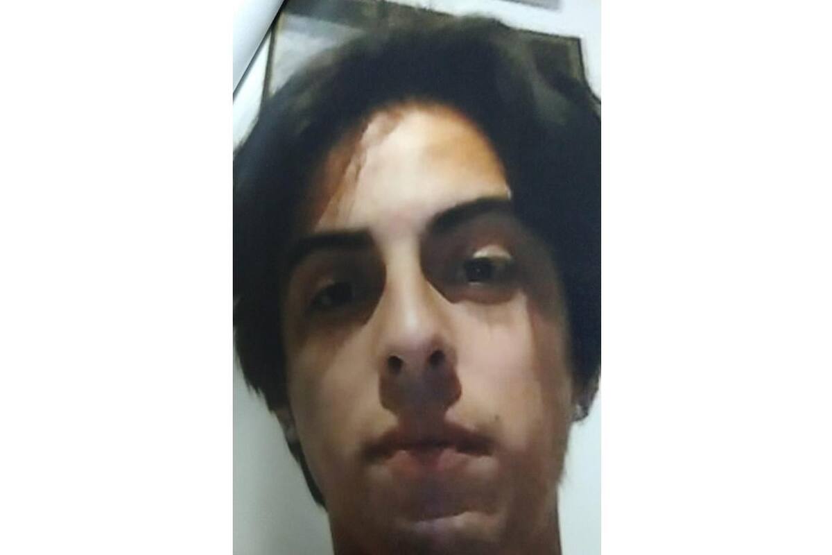 Buscan familiares a Armando Quiroz Chávez