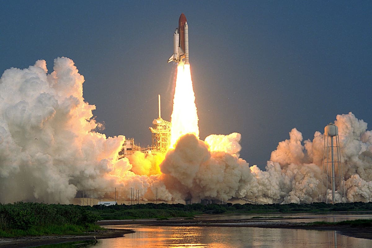 China acelera el desarrollo de internet satelital para competir con Starlink