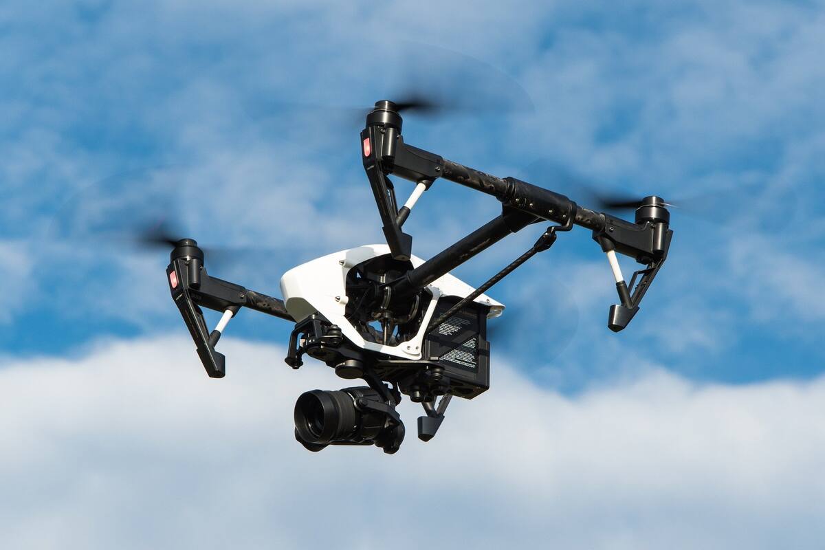 Dron militar colombiano violó el espacio aéreo de Venezuela asegura ministro de Defensa