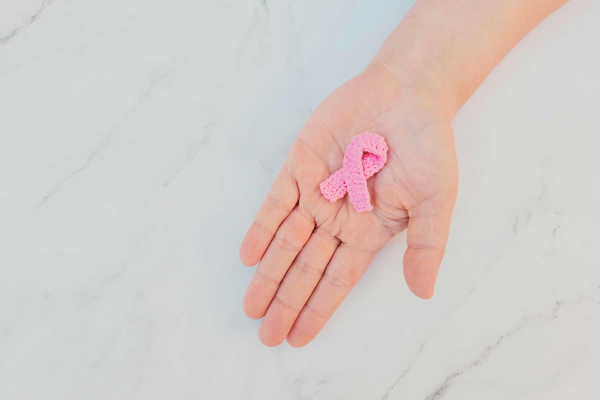 El miedo impide la detección temprana del cáncer de mama, advierte activista