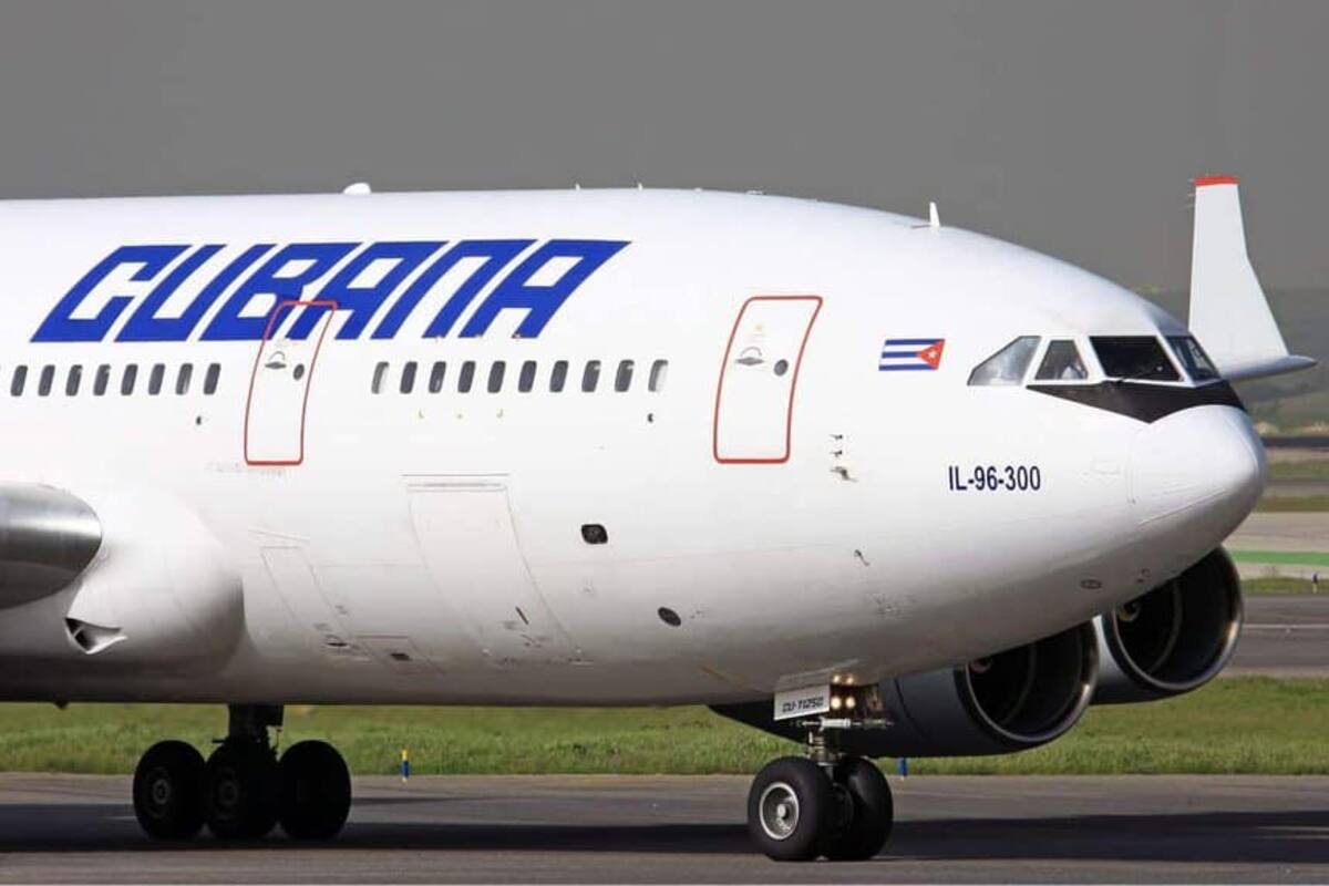 Avión cubano que suele utilizarse como transporte estatal y de alto perfil intenta ingresar a Venezuela y se devuelve: Esto fue lo que ocurrió, según reportes