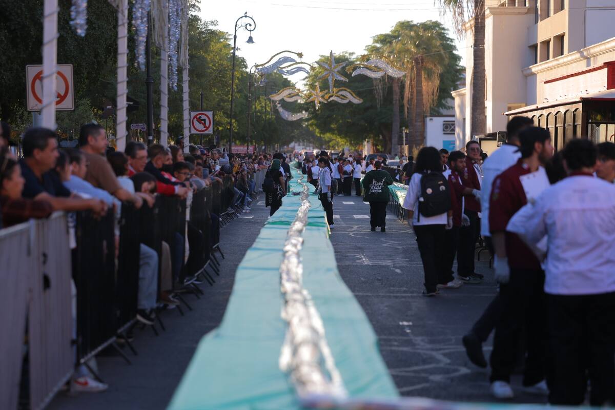 Degustan en Hermosillo de una rosca de 520 metros