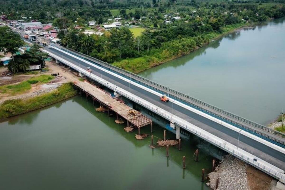 Costa Rica y Panamá inauguran puente binacional financiado por México