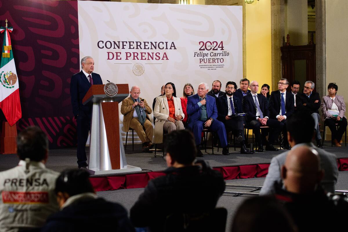 AMLO: Exhibición de datos de periodistas de la mañanera fue un hackeo; no hay riesgo para ellos