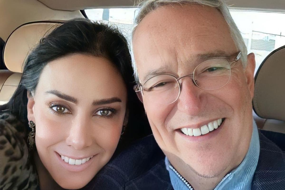 Ricardo Salinas Pliego presume a su esposa en redes sociales