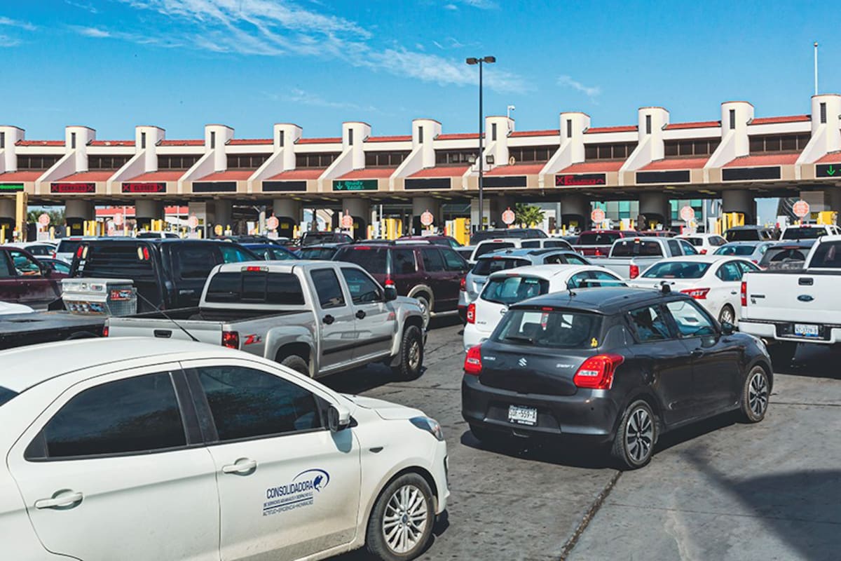 Retorno masivo de connacionales a Estados Unidos satura cruces fronterizos en el noreste de México