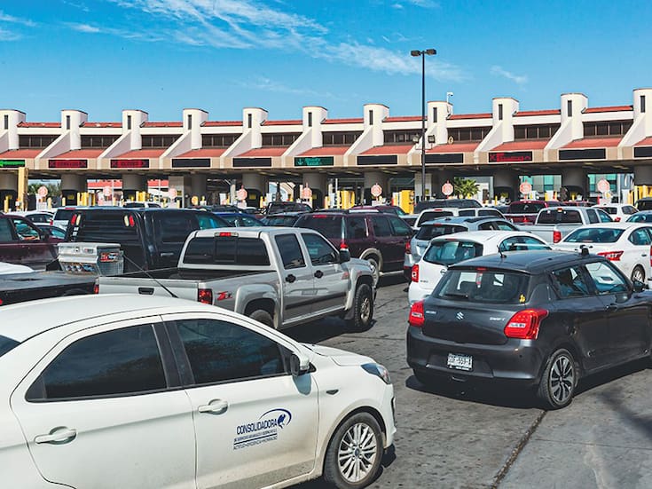 Retorno masivo de connacionales a Estados Unidos satura cruces fronterizos en el noreste de México