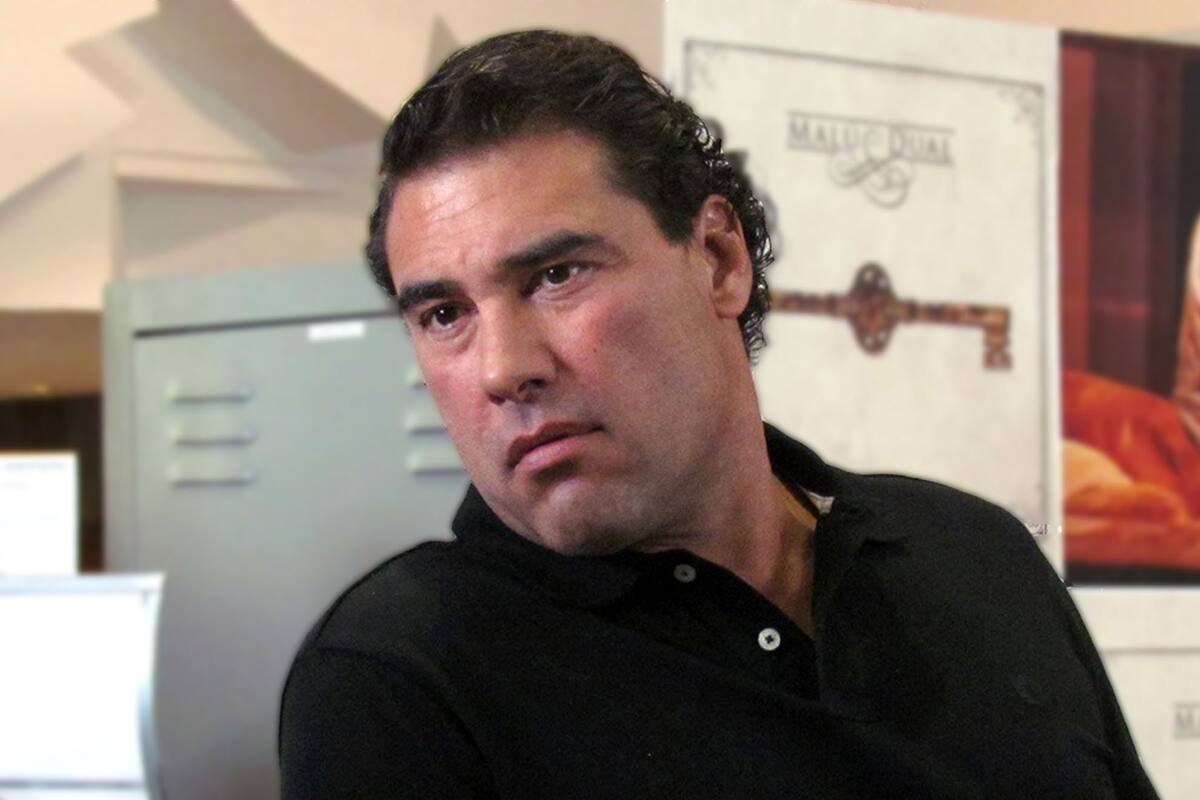 ¿Eduardo Yáñez tiene Parkinson?