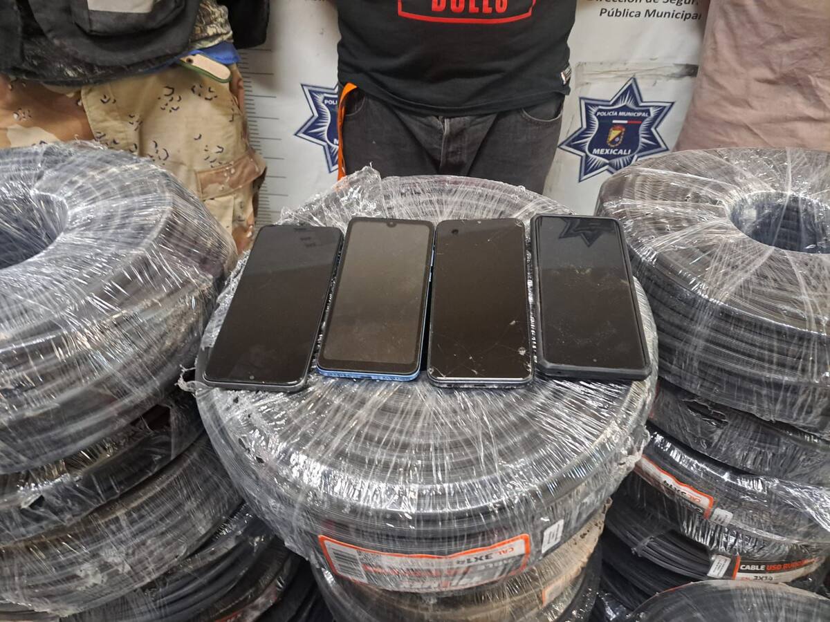 Los detenidos fueron trasladados a la Comandancia de la Policía Municipal y puestos a disposición de la Fiscalía General del Estado (FGE) para lasinvestigaciones correspondientes. Foto: Cortesía.