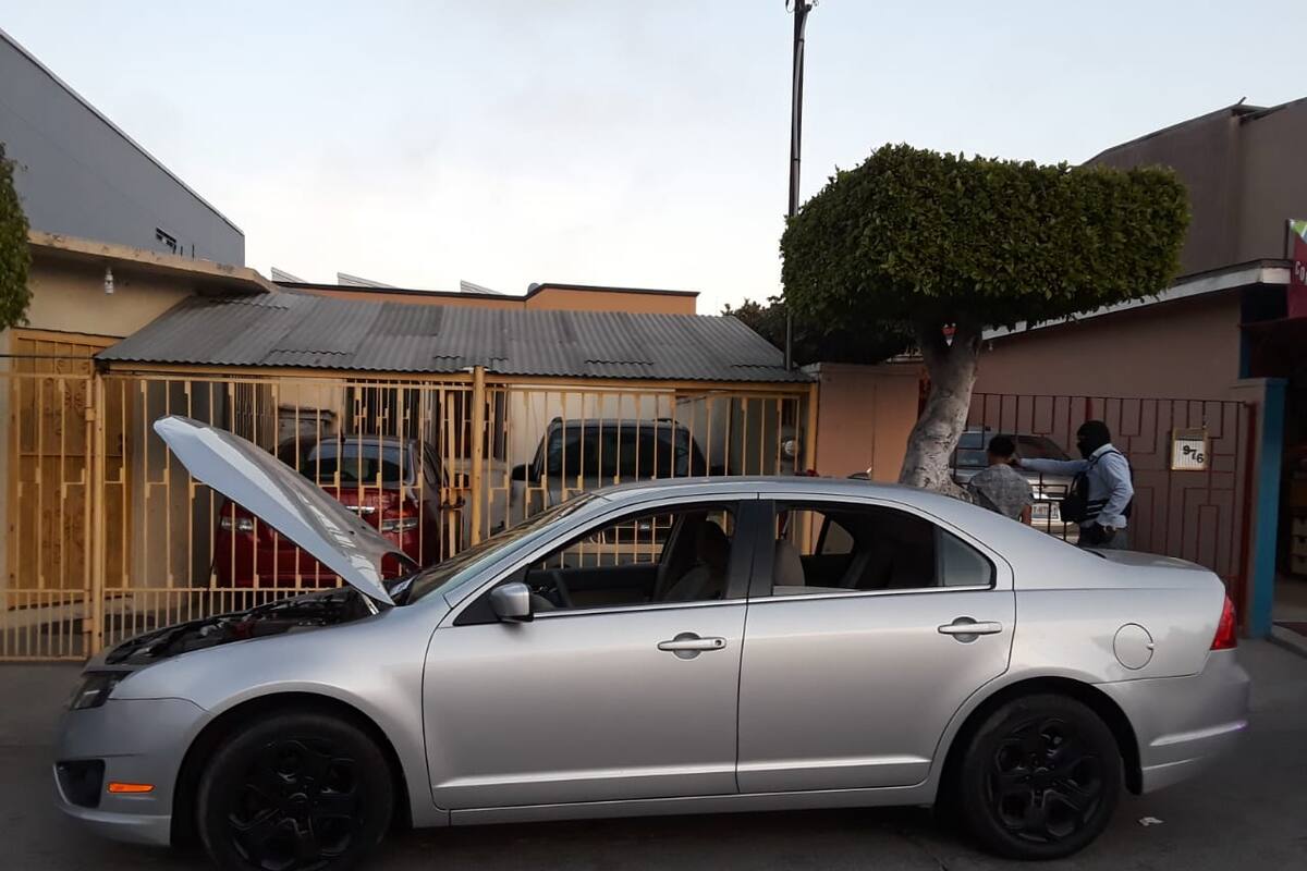 Localiza Gesi vehículos robados en predio de Tijuana