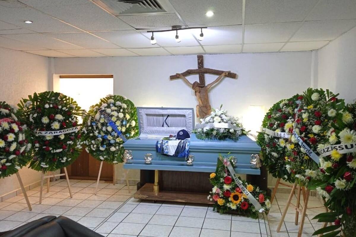 Dan último adiós al periodista Ricardo Domínguez López en Ciudad Obregón