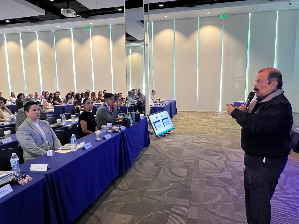 Las empresas reportan un ligero repunte en las vacantes durante el tercer trimestre y mantienen prestaciones adicionales para apoyar a sus colaboradores. Foto: Cortesía.