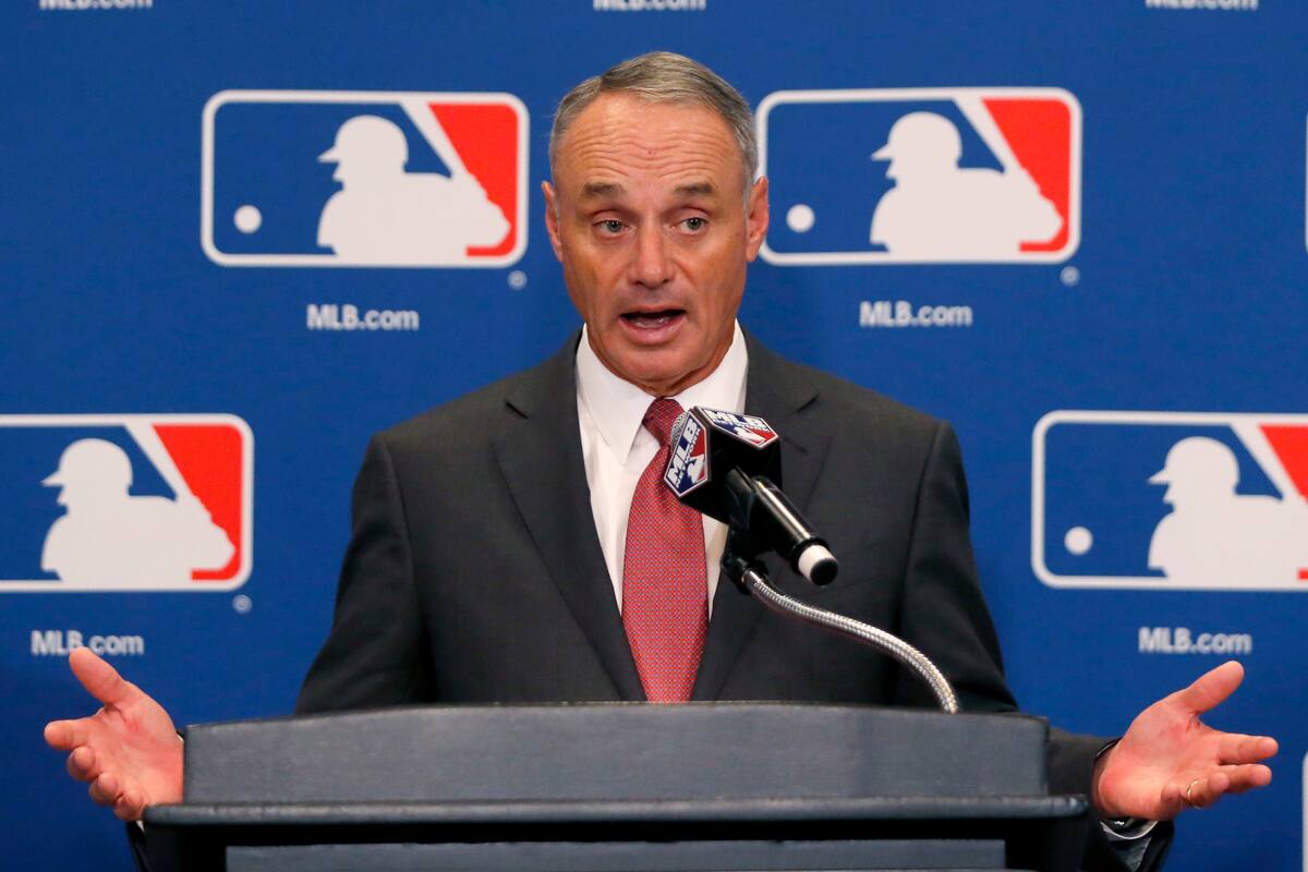 Primera renuncia en presidencia para la promoción del beisbol