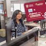 Mujeres con Bienestar: estos son los bancos recomendados para retirar el apoyo de $2,500
