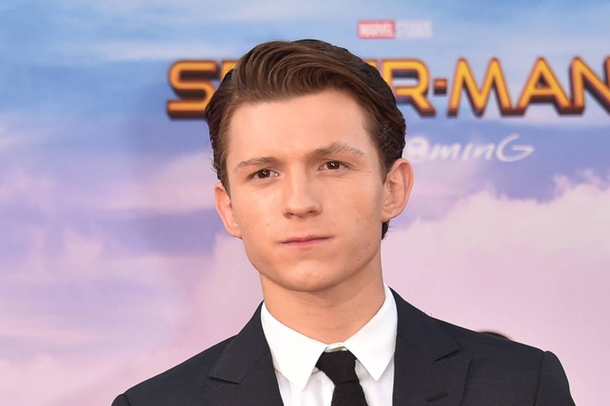 Tom Holland visita la CDMX y se reúne con fans en hotel