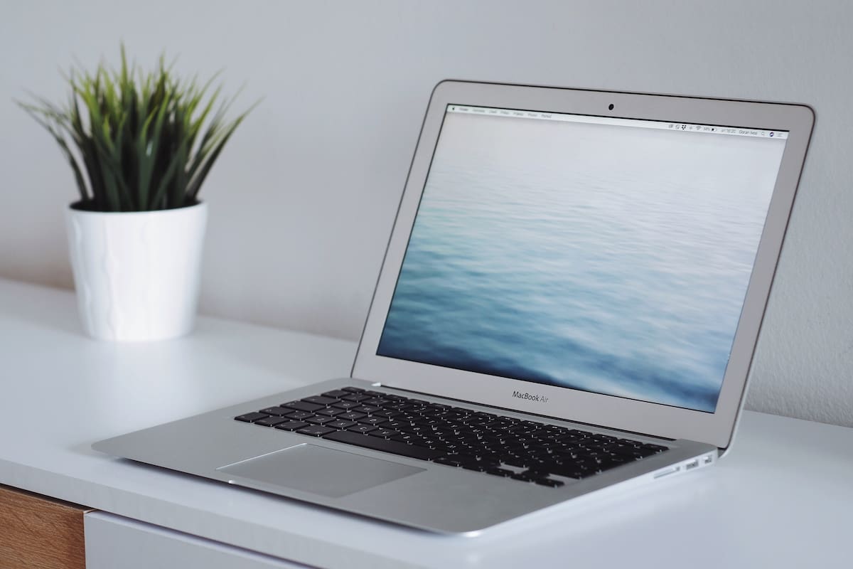 Cómo conocer la ubicación de tu laptop en caso de robo y cómo bloquearla de forma remota