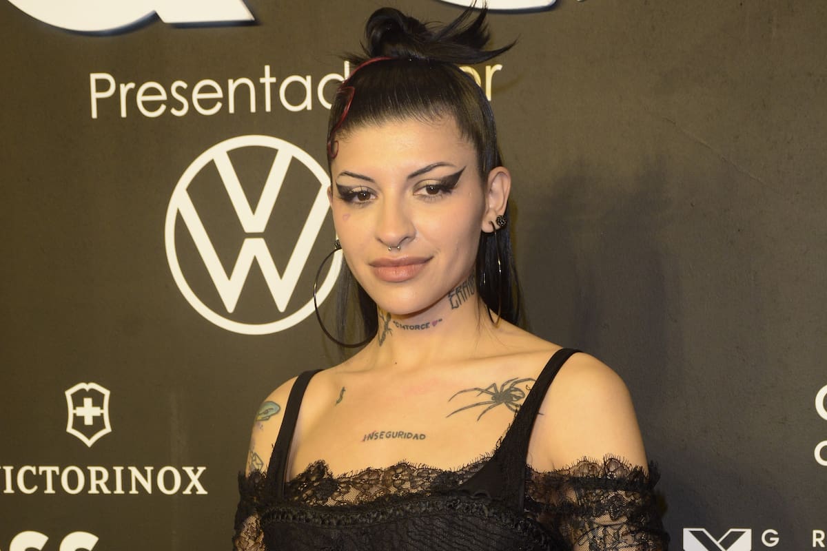 Cazzu reacciona a preguntas sobre Christian Nodal