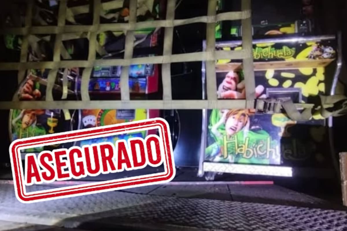 Aseguran 121 tragamonedas y droga tras denuncia ciudadana en Culiacán