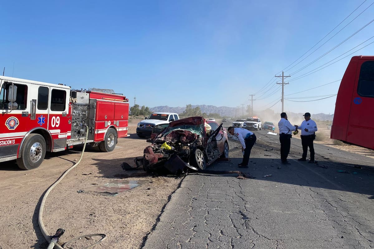 Mujer muere prensada tras choque frontal en la Santa Isabel