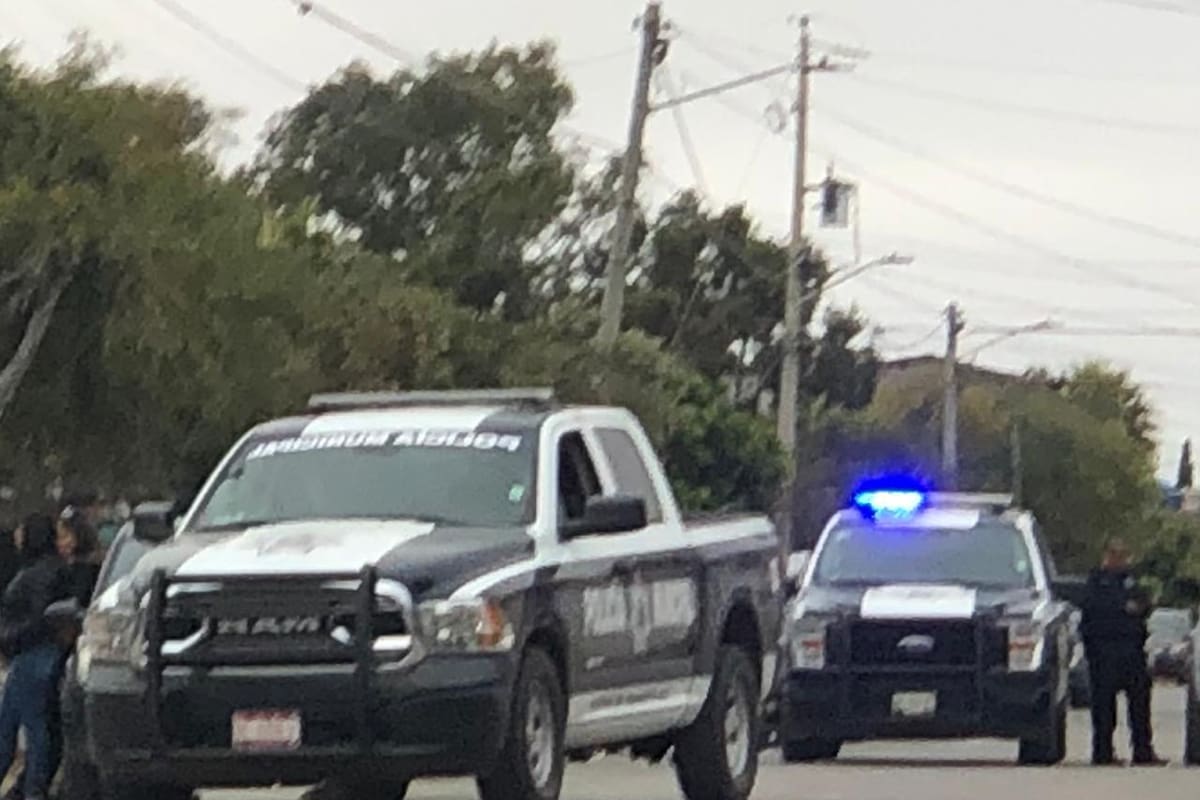 Privan de la libertad a hombre en Rosarito