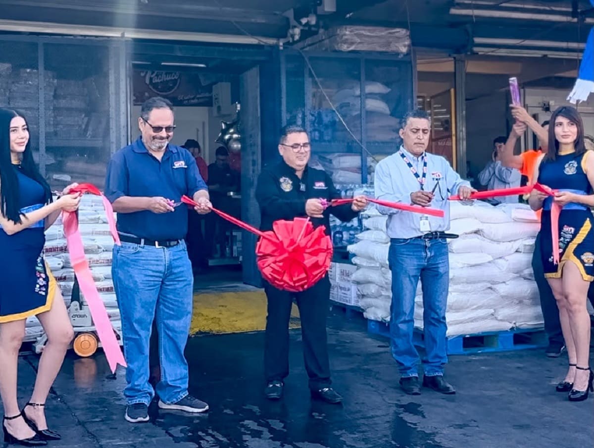 CCFN inauguró su nueva sucursal en el local 40 del Mercado de Abastos de Tijuana. Foto: Lorena Salinas