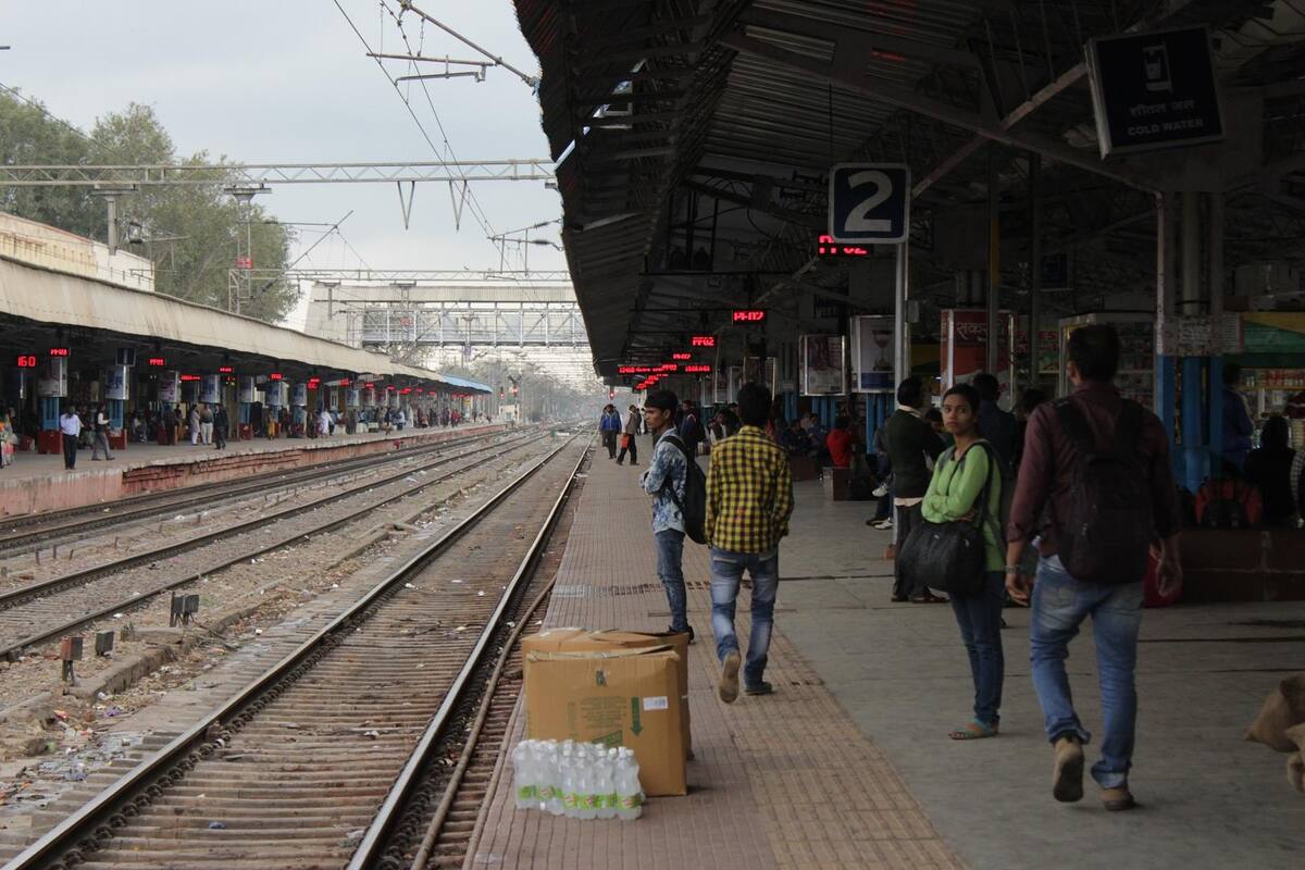 Padre decapita a su hija y deambula con su cabeza por Uttar Pradesh para entregarla a la policía
