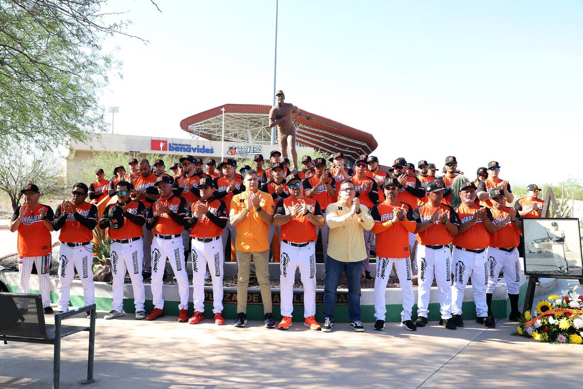 Rinden Naranjeros homenaje a Héctor Espino por su vigésimo séptimo aniverario luctuoso